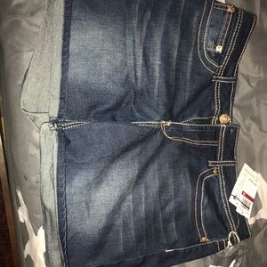 BRAND NEW SHORTS!! 😍😍